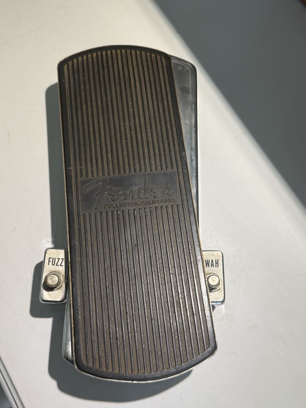 fender fuzz wah Pedal