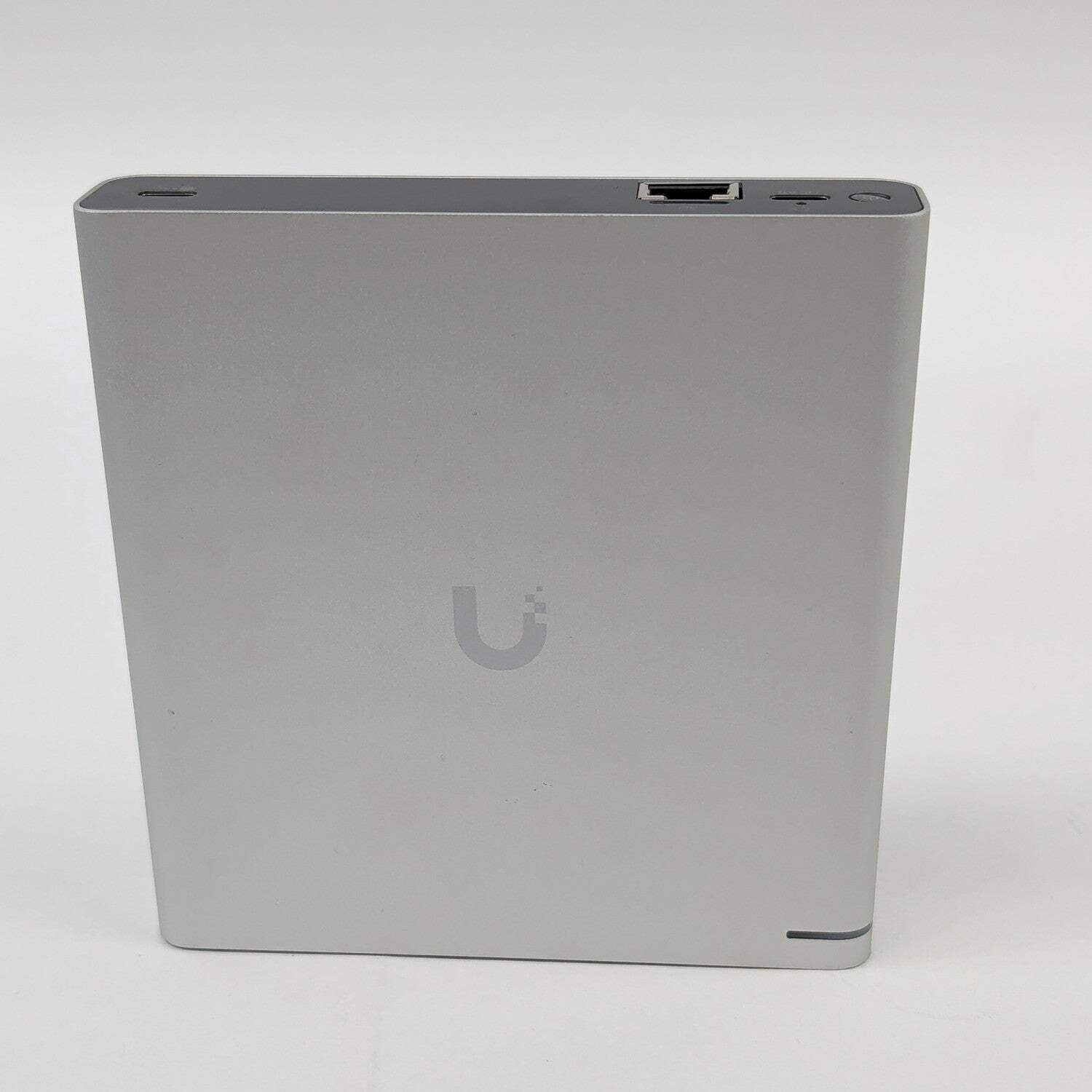 Ubiquiti UniFi Cloud Key Plus UCK-G2-SSD W/ 1TB SSD