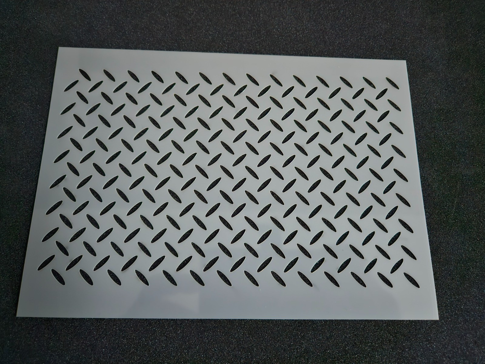 Treadplate Stencil Re-usable - Crafting - Airbrush - Cake Decoration - Art