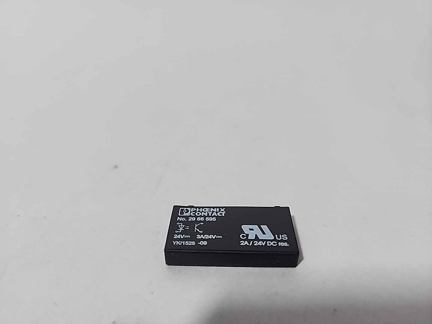 USED Phoenix Contact 29 66 595 29-66-595 Mini Solid State Relay 24v
