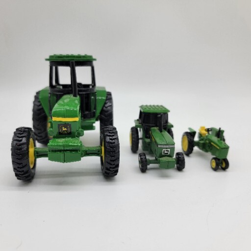 John Deer ERTL Tractors 3140 2510 3 Sizes