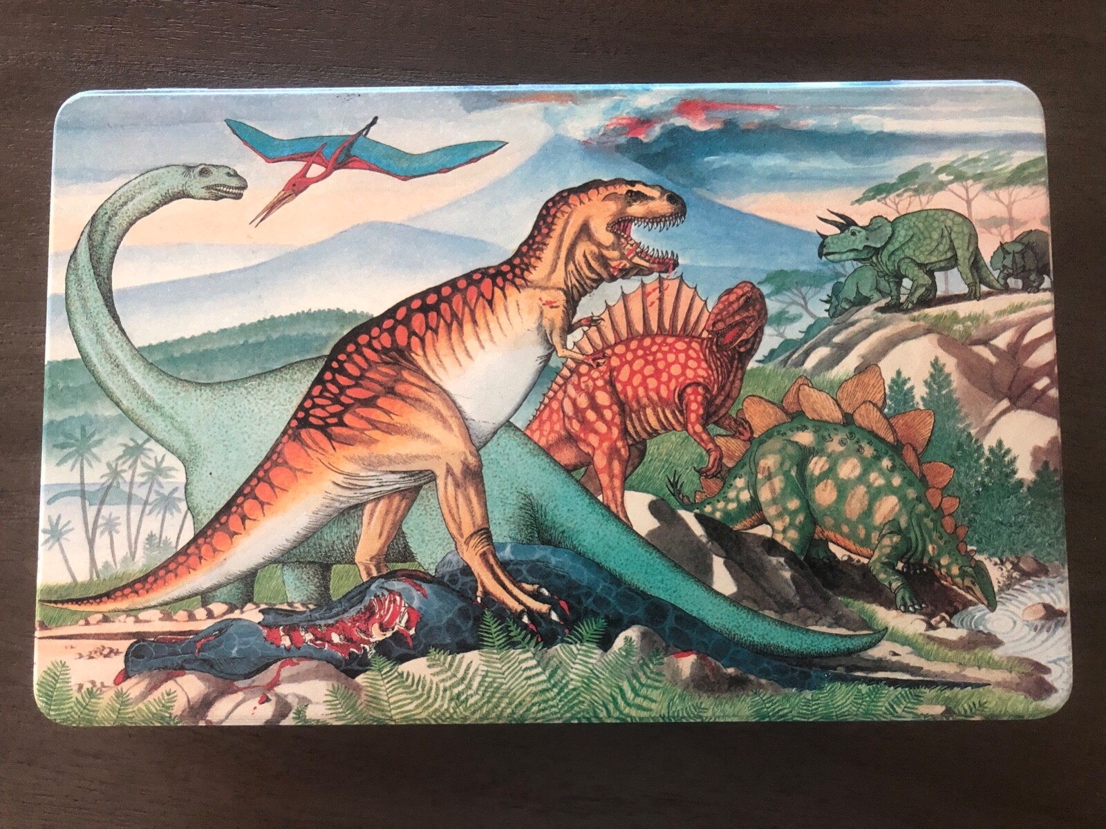 Metal Dinosaur Box with LOTS of Dinosaur Stickers NEW 7 x 11