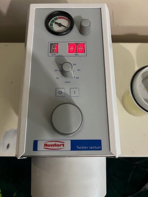 Renfert Twister Venturi dental vacuum mixer