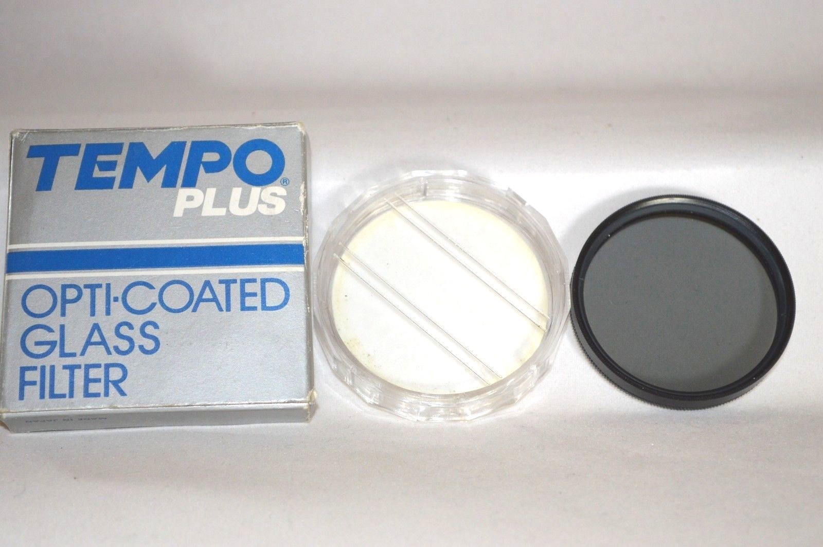 Tempo Plus 52 mm Polarizer Filter Made in Japan with Case and Box (R-240)