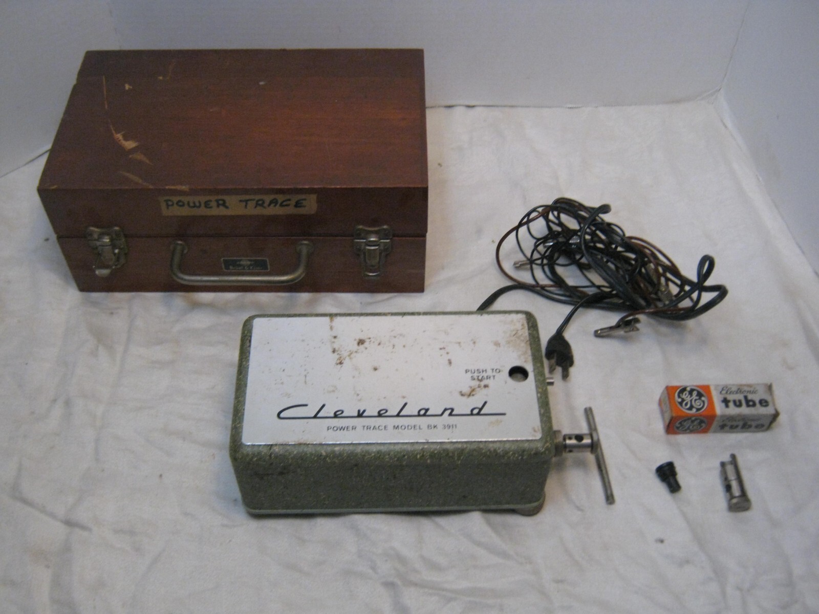 Vintage Cleveland Power Trace Model BK 3911
