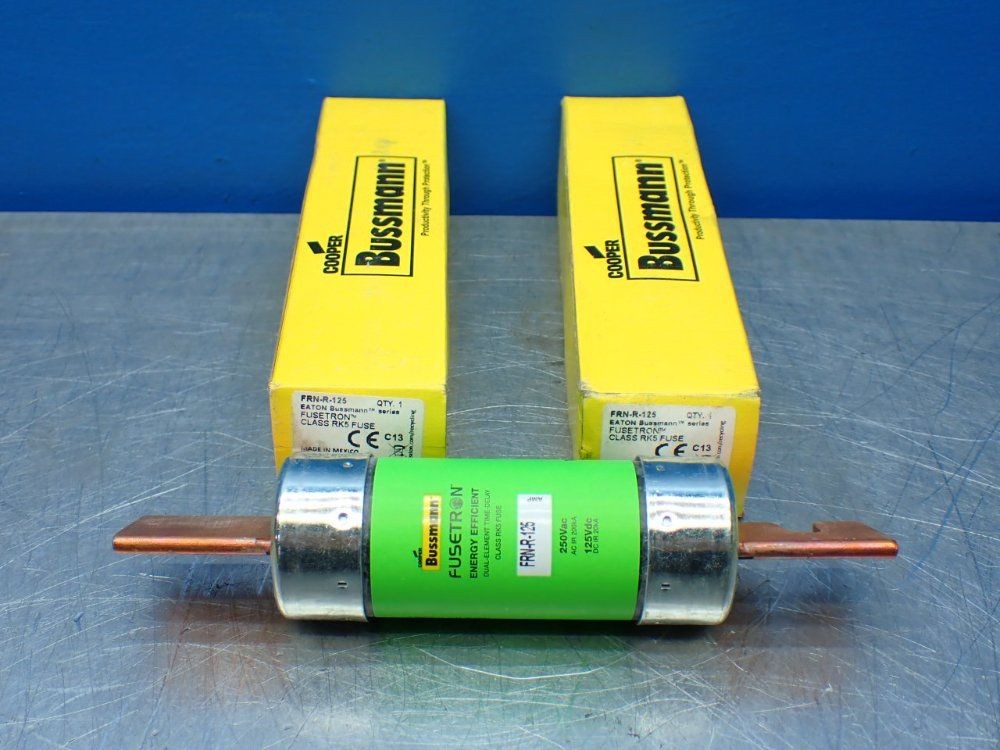 BUSSMANN FRN-R-125 2 TIME-DELAY, DUAL-ELEMENT, CURRENT LIMITING, NON-INDICAT