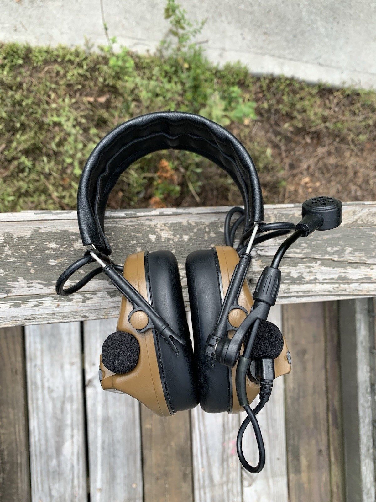 TCA Peltor Comtac XPI C5/C6 Repro Tactical Headset, Headband, Mic, Coyote Brown