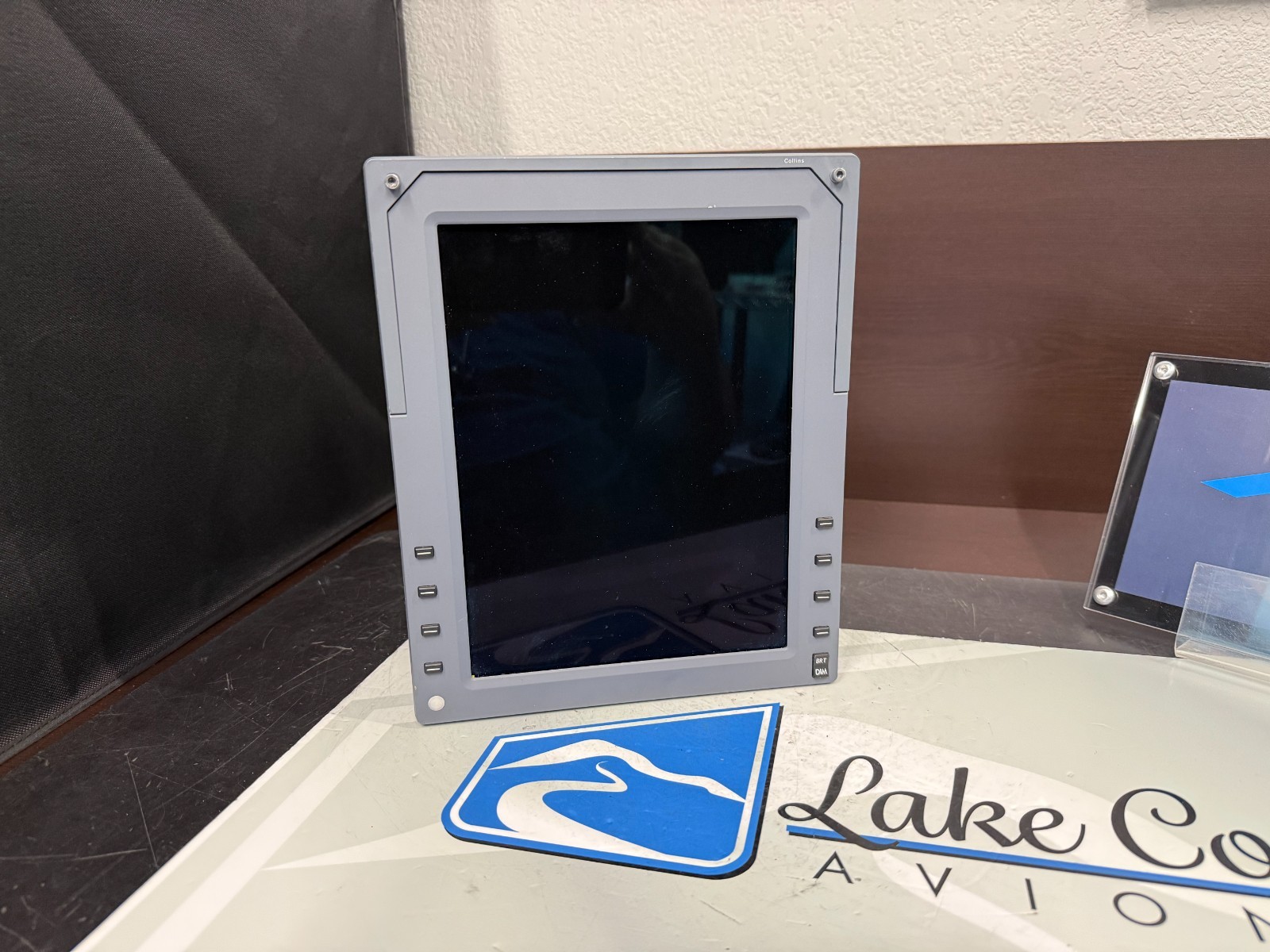 Adaptive Flight Display AFD3010 822-1084-208 Removed Working