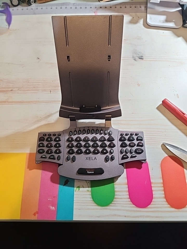 XELA Palm Keyboard