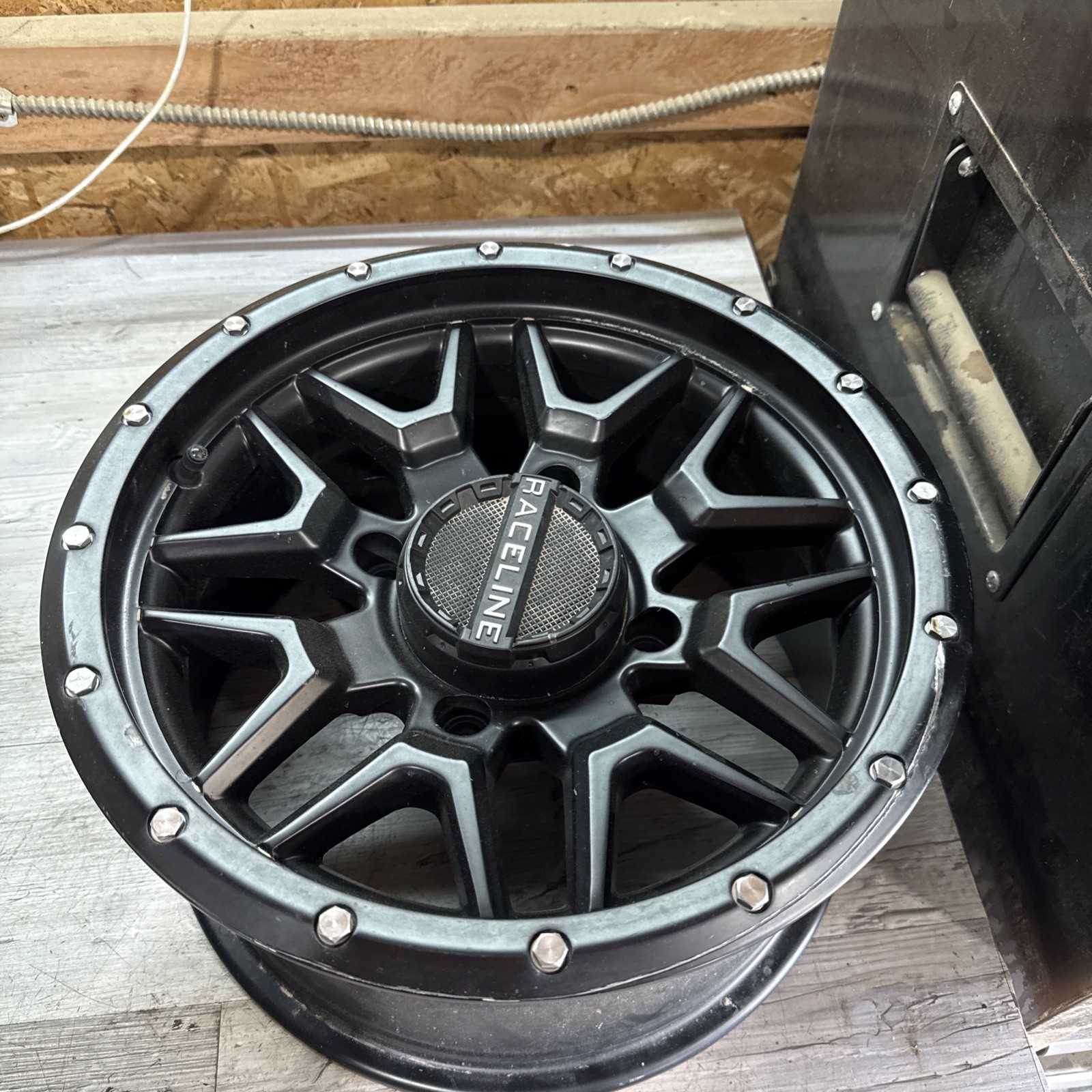 Raceline Krank Simulated Beadlock Wheel | Black | 14x7 (A94B-47037+10) 4x137