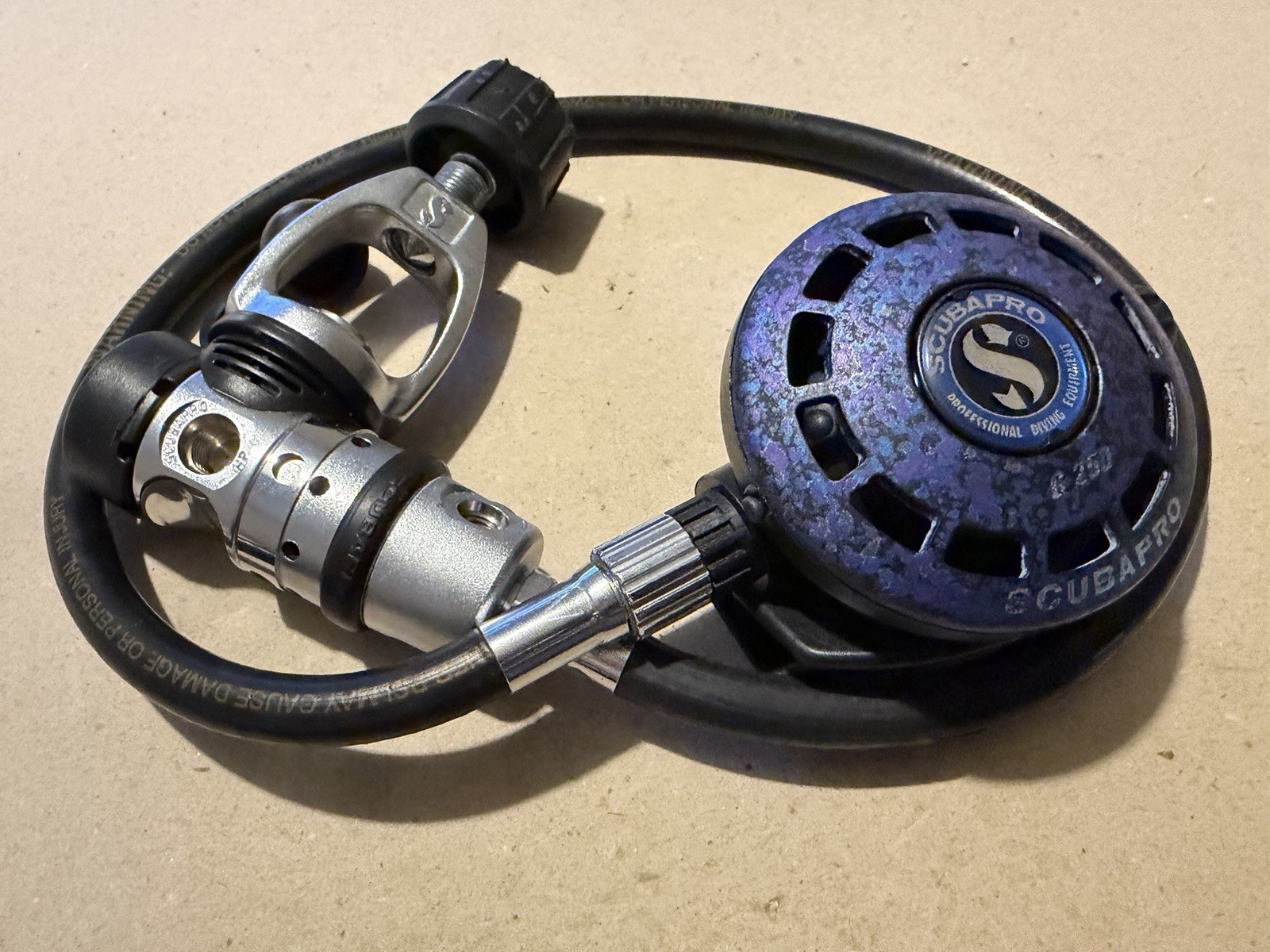 Scubapro Regulator Mk25 G250 (1st & 2nd Stage)(Yoke)(Swivel First)(Needs Hose)