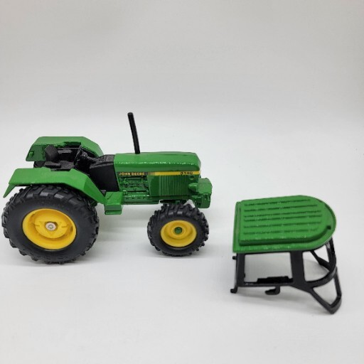 John Deer ERTL Tractors 3140 2510 3 Sizes