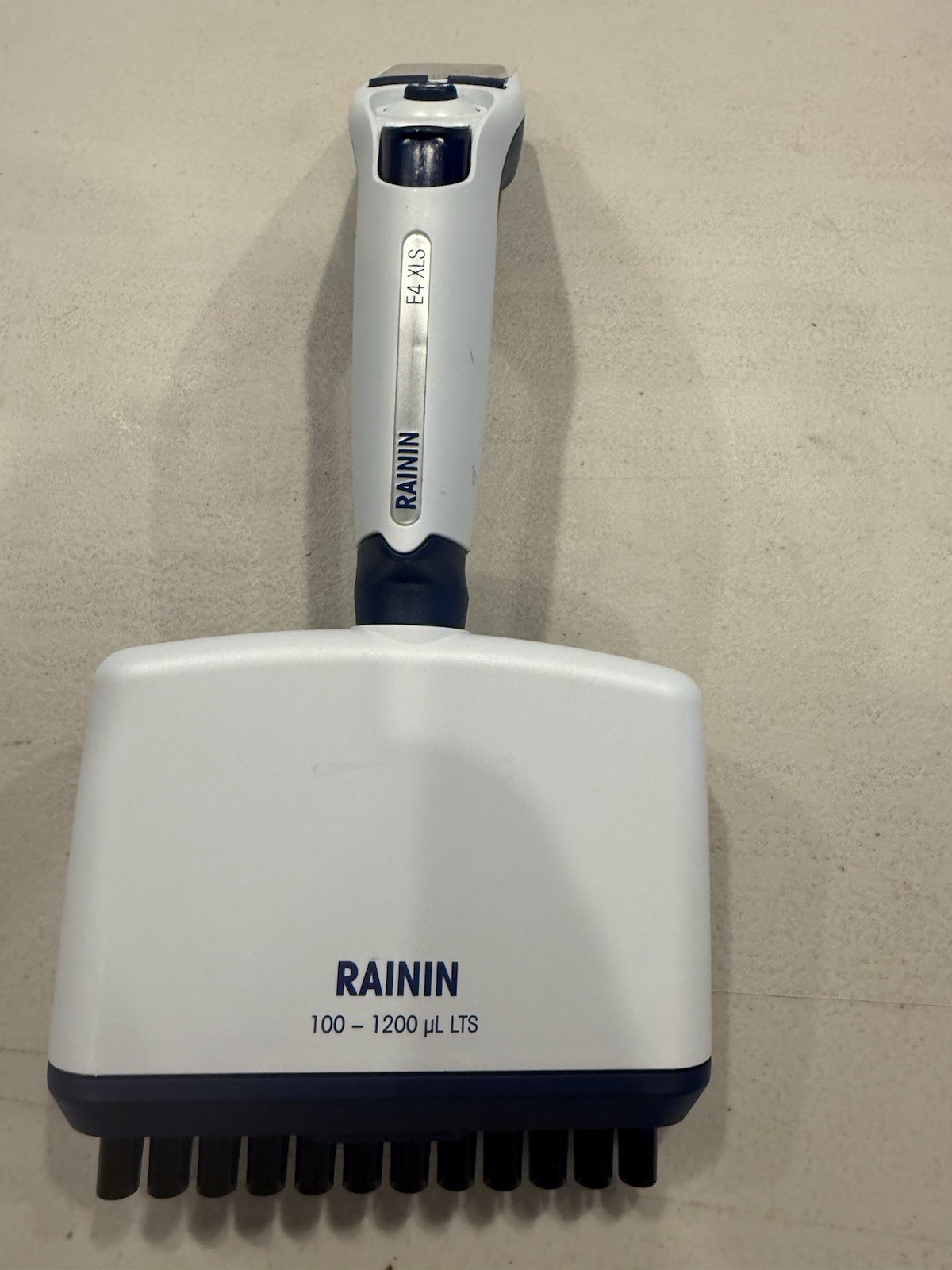 RAININ E4 Pipette Multi E12-1200XLS+ 12-Channel ELECTRIC 100 - 1200 uL LTS
