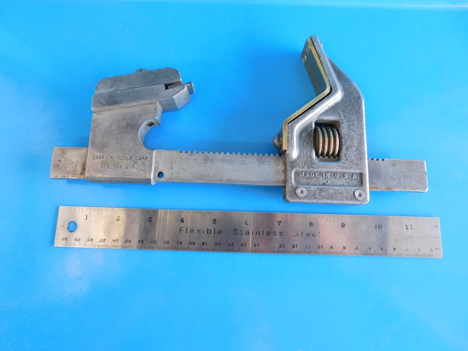 USED, SNAP ON TOOLS THREAD CHASER, VINTAGE  PART #TR-20