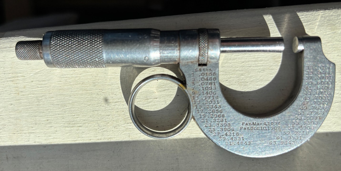 ANTIQUE STARRETT NO. 231  1" MICROMETER LEFT HANDED