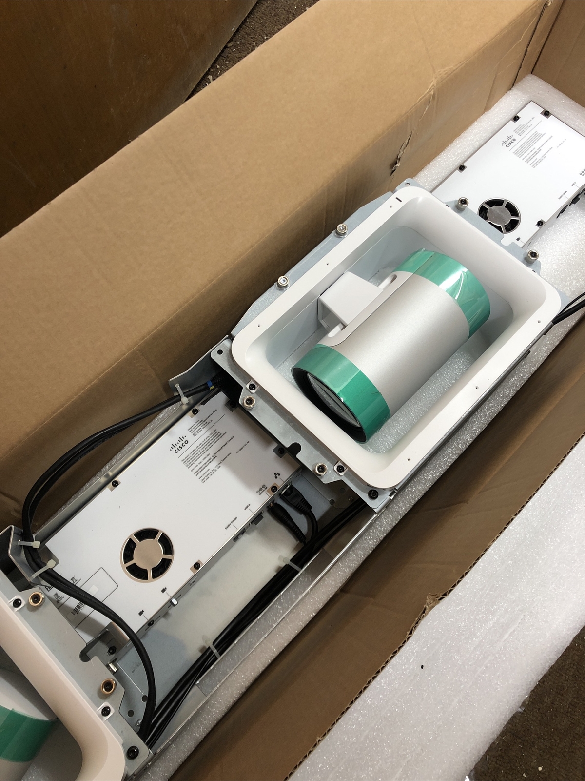 Cisco TelePresence MXCAM Codec CTS-MXCAM-S V01 CONFERENCE CAMERA System