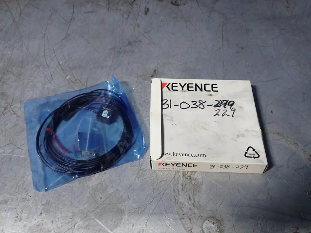 KEYENCE SENSOR CZ-H353