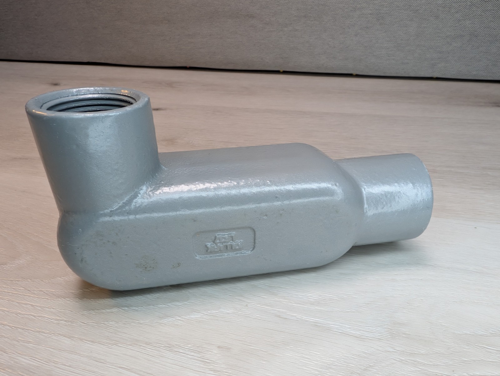 NEW! Killark LR37 Rain Tight Duraloy 1" Conduit Body Iron