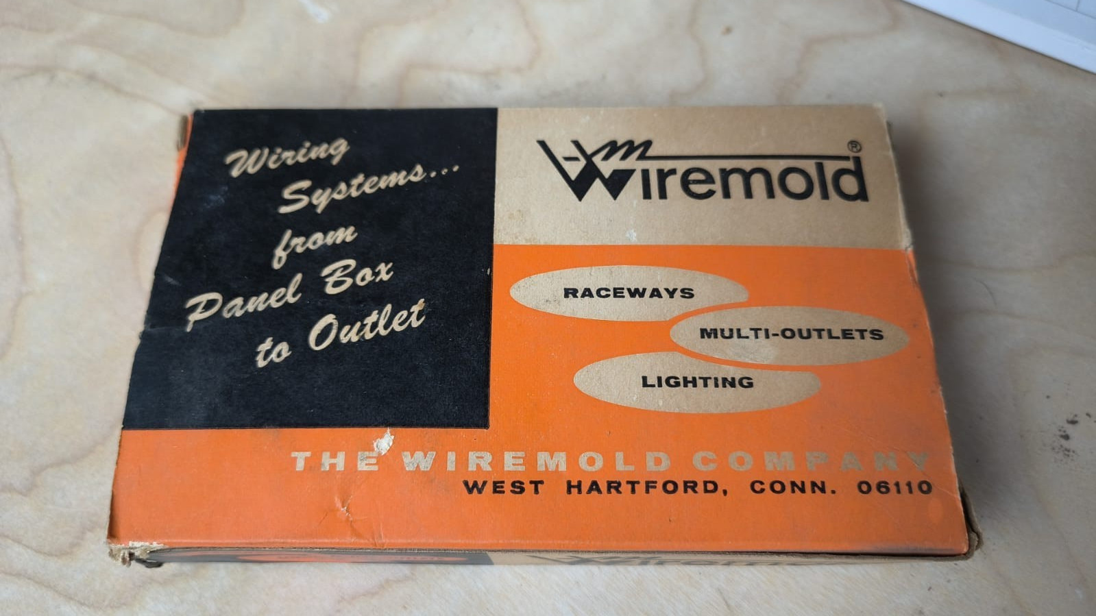 Wiremold 2040 Single Pole Switch Unit Surface Raceway Switch New Open Box