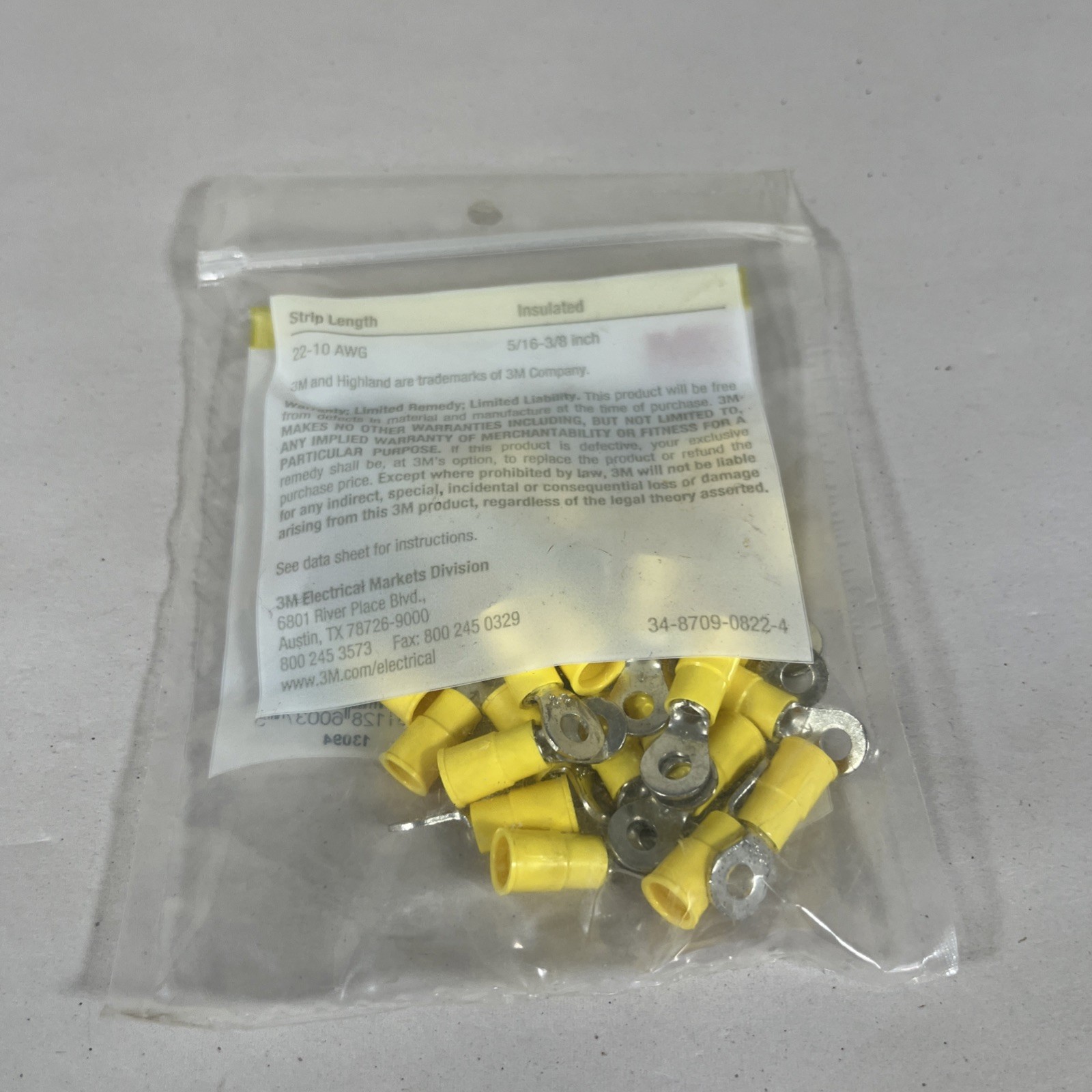 3M Highland Vinyl Insulated Ring Terminal RV10-8Q, AWG 12-10 Standard-Style Ring