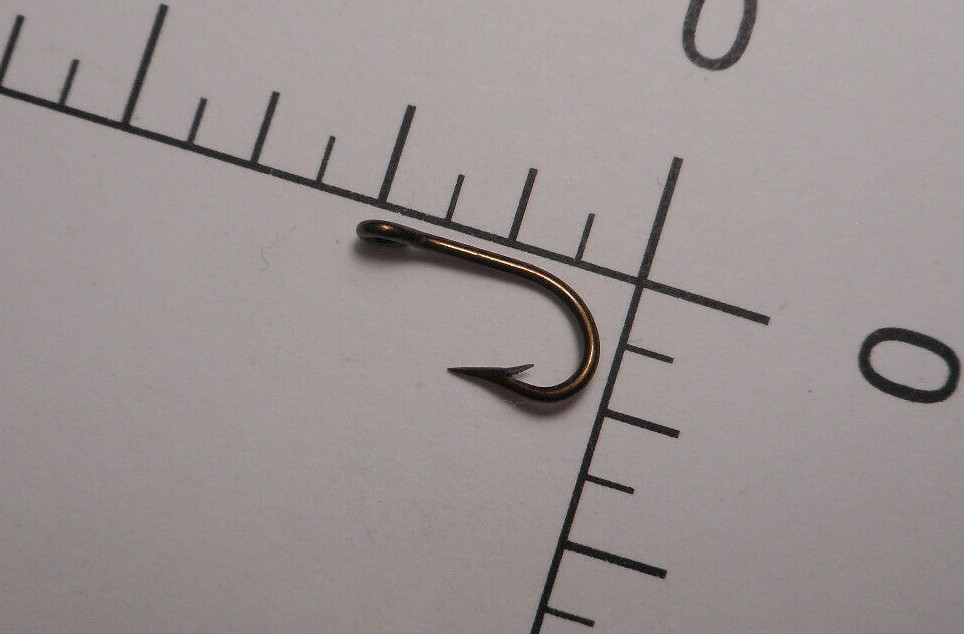 100 #11 FLY TYING HOOKS MUSTAD RINGED RUSTPROOF REVERSED SPECIAL NORWAY 1608A