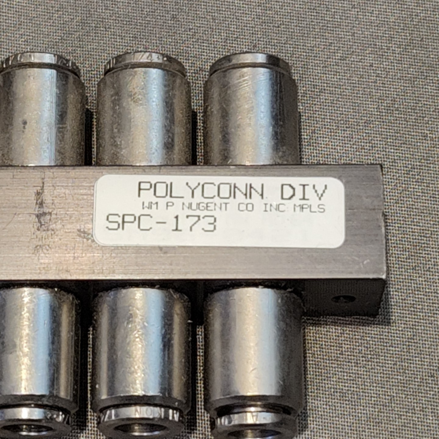 POLYCONN DIV SPC-173 Pneumatic Fitting Manifold
