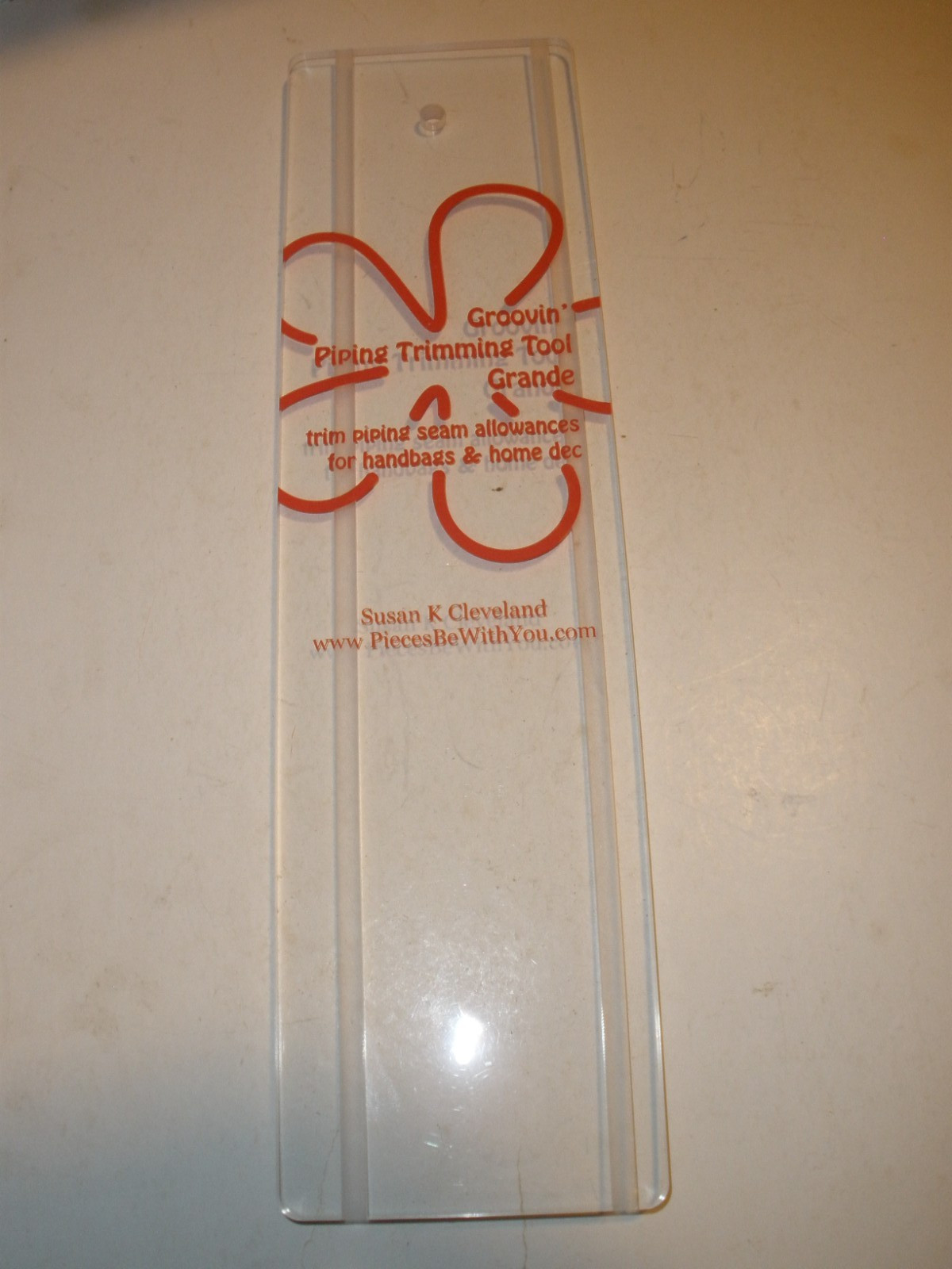 Groovin' Piping Trimming Tool Grande Susan Cleveland Quilters