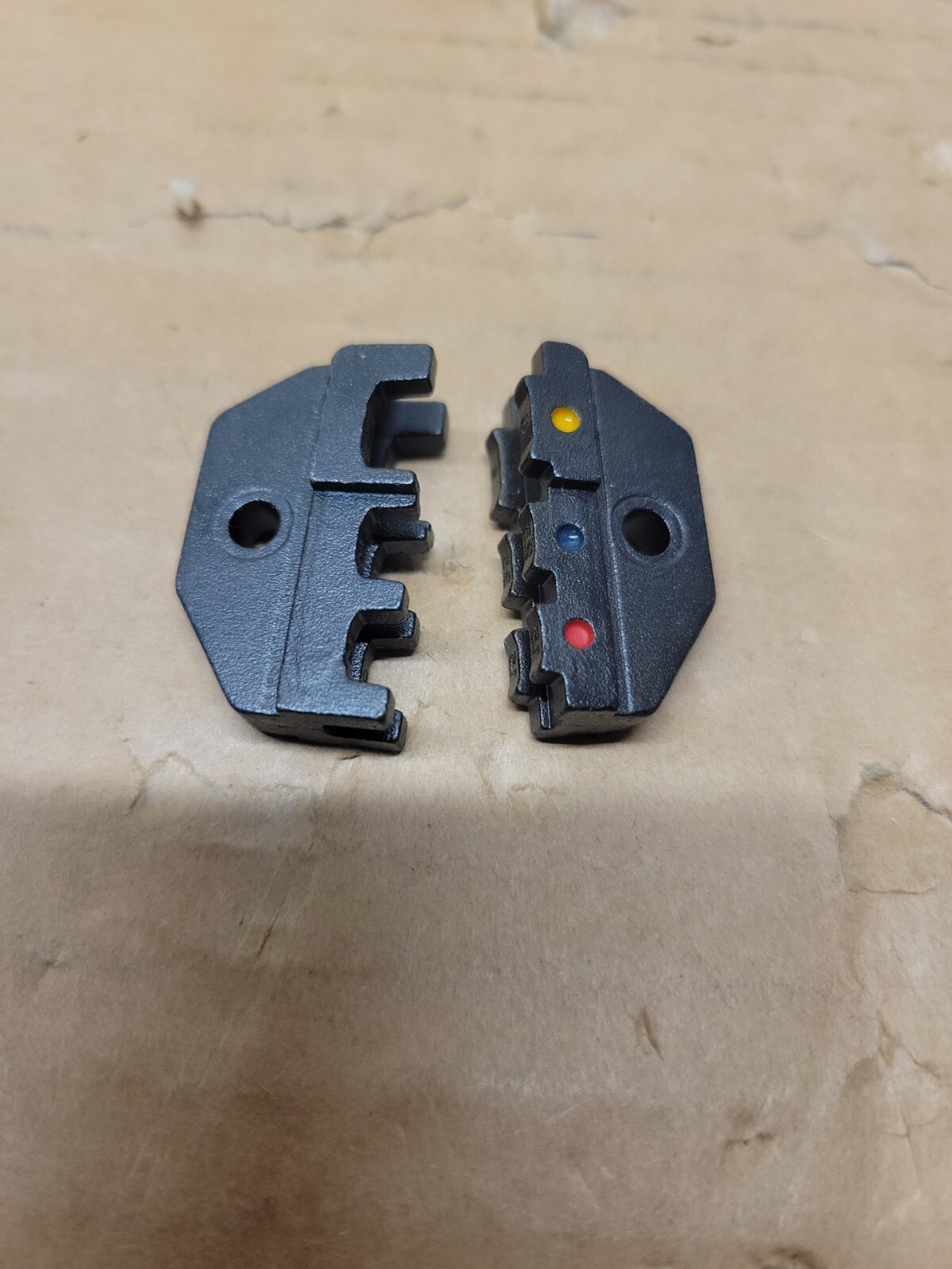 GREENLEE 45570 Die Set,Slide On 22-12 Awg