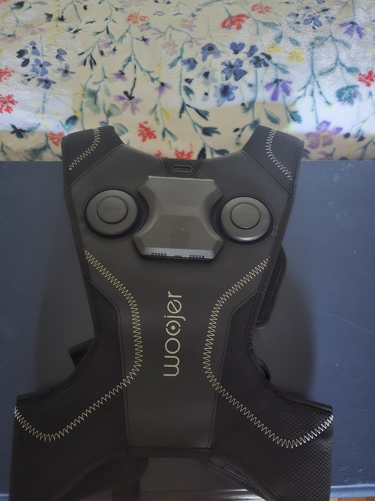 Woojer Haptic HD VR Gaming Vest 4 Black, OSFA