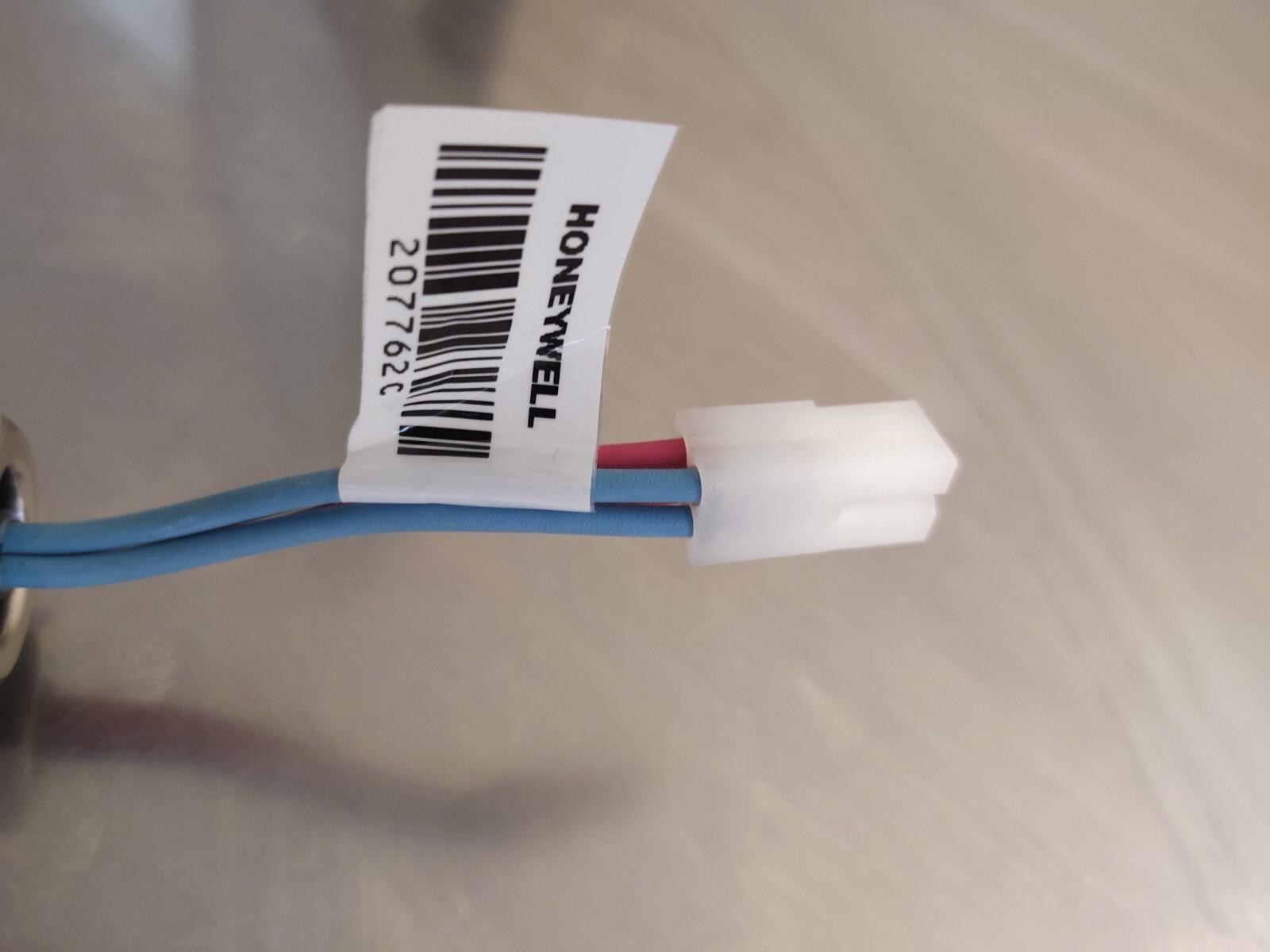 Honeywell 207762C Temperature Sensor A-1828