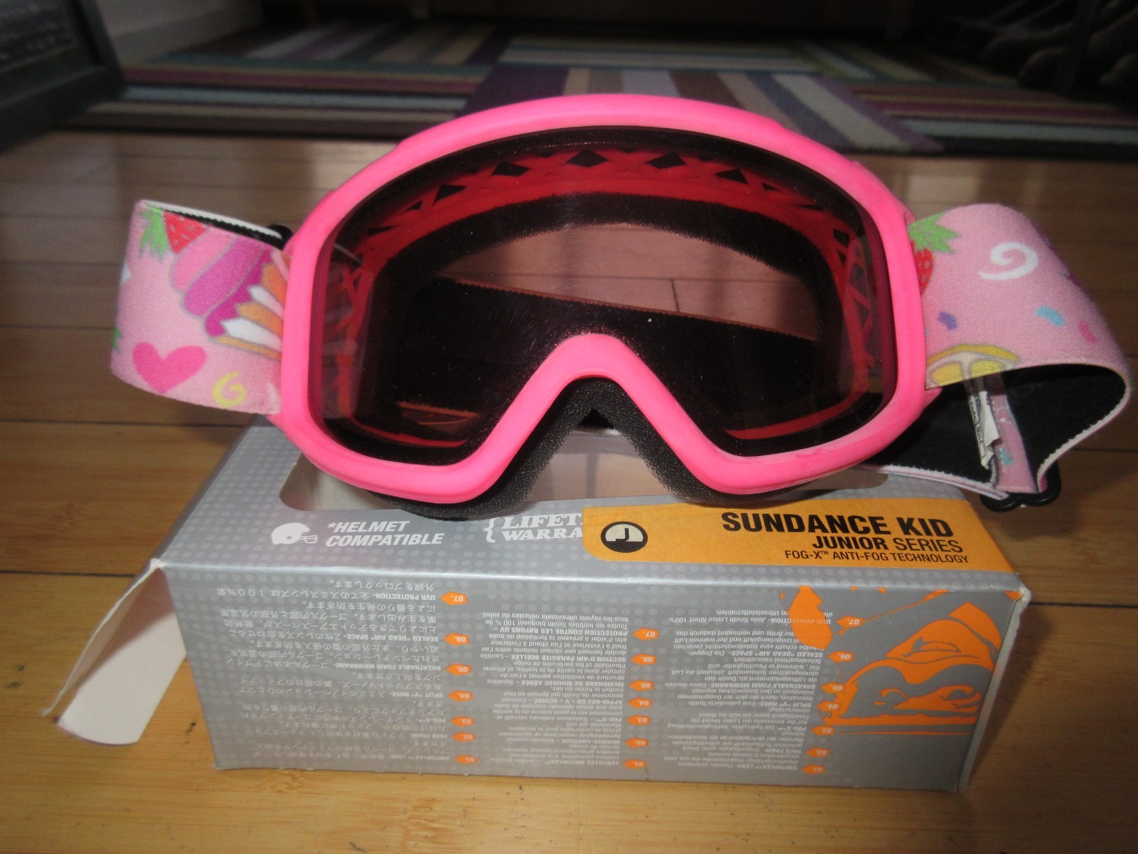 SMITH Goggles Youth girls Skiing Snowboarding Pink made in USA