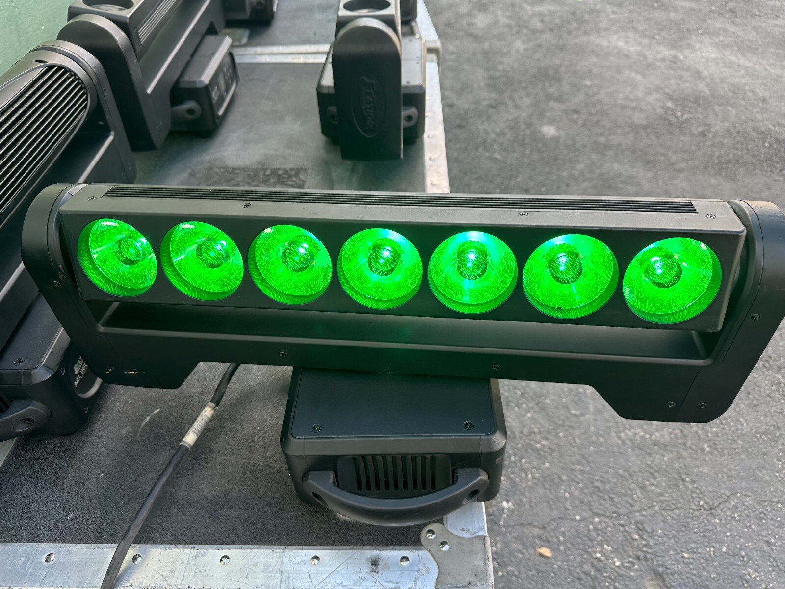 Elation Professional ACL 360 Bar Moving Bar Effect Luminaire ( FOUR )T.H.S