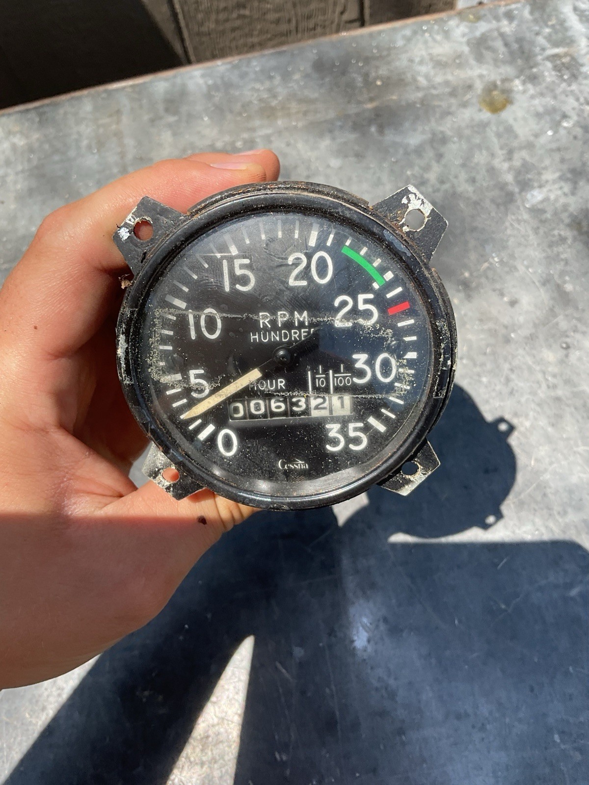 Cessna Stewart Warner Tachometer Untested