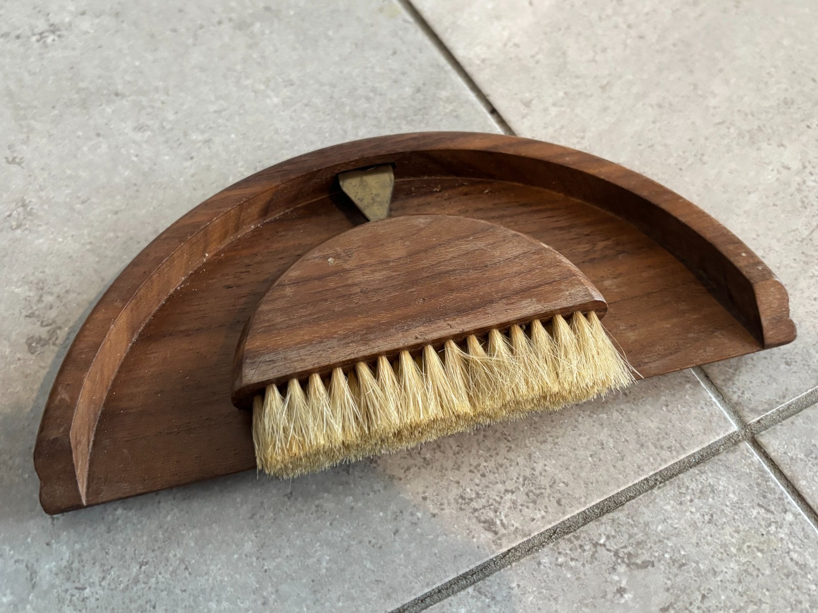 Vintage Mid-Century Modern Brass Silent Butler Crumb Brush & Pan Tray England
