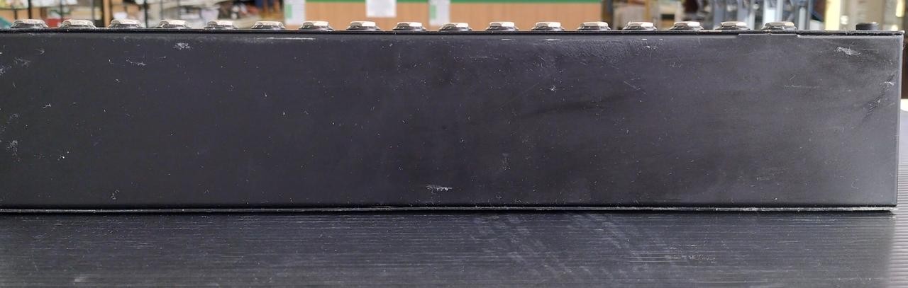 CAJ LOOP AND LINK Programmable Effect Loop Switcher from Japan