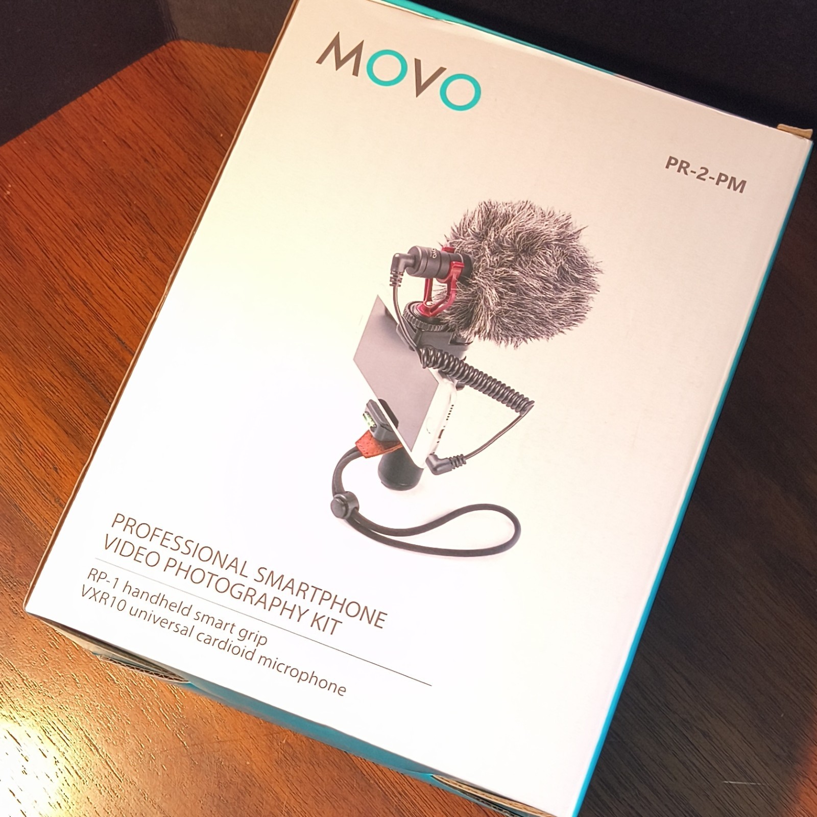 Movo PR-2-PM Cardioid Microphone & Handheld Smart Grip Smartphone Camera Bundle