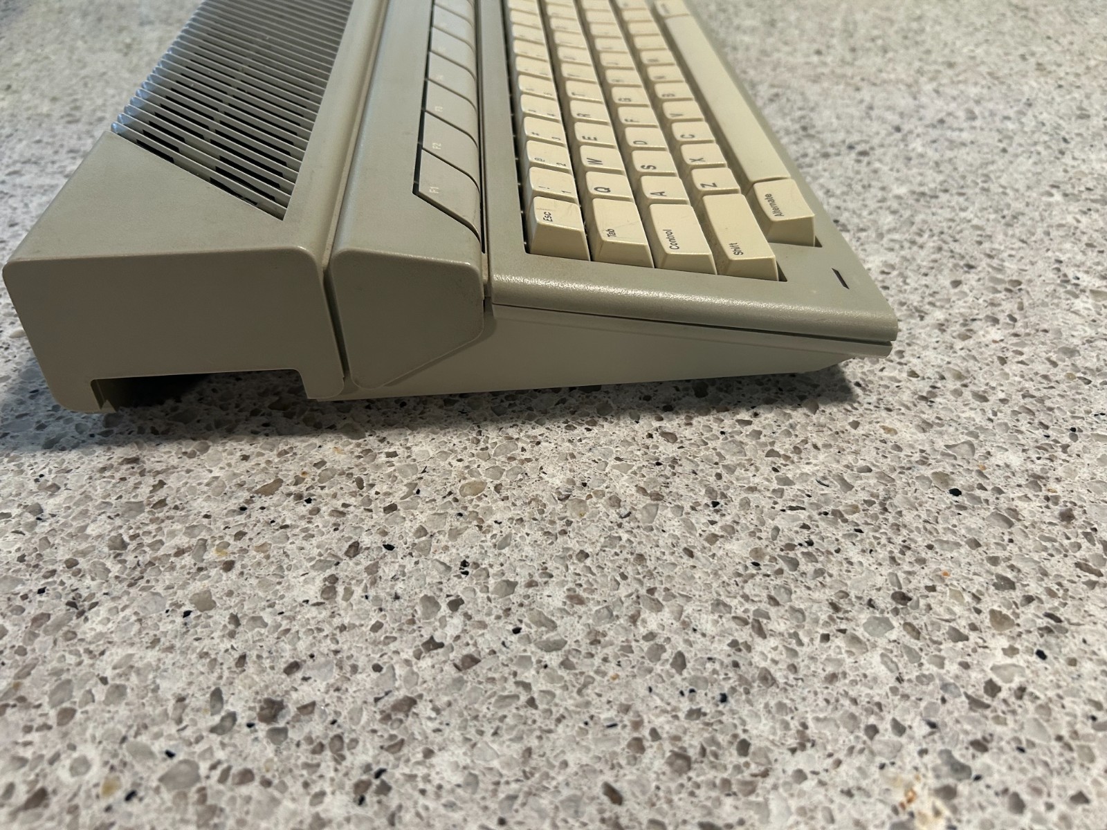 Atari 520ST Computer Tested Working, w power supply, no cables