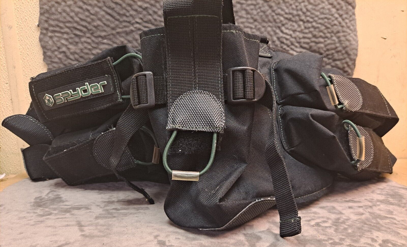 Kingman Spyder Paintball Ammo Harness/Belt Black 5 Tubes (Not Included)
