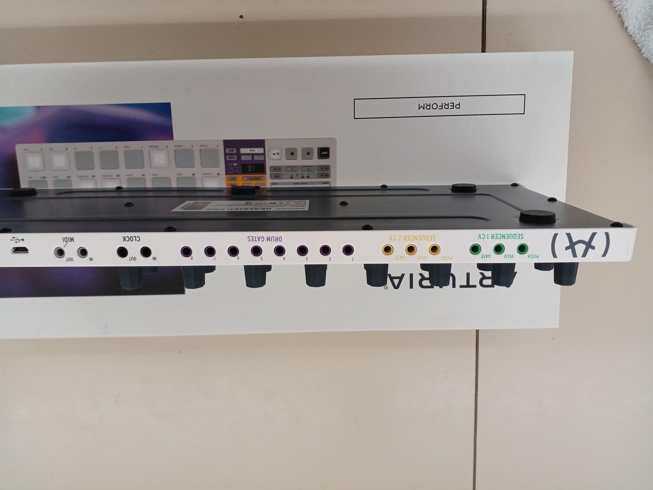 Arturia BeatStep Pro Controller Sequencer CV/Gate MIDI USB White w/ Box Cable