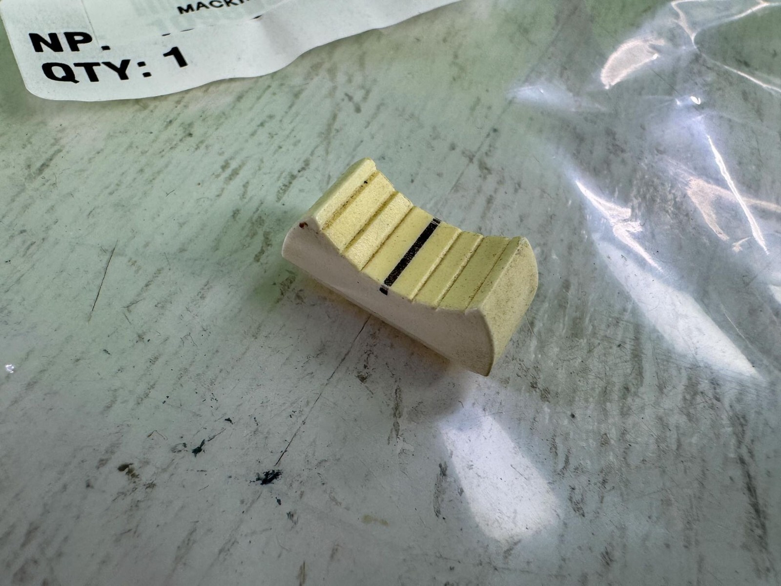Mackie 32 8 Replacement Knob - White Fader Genuine Original