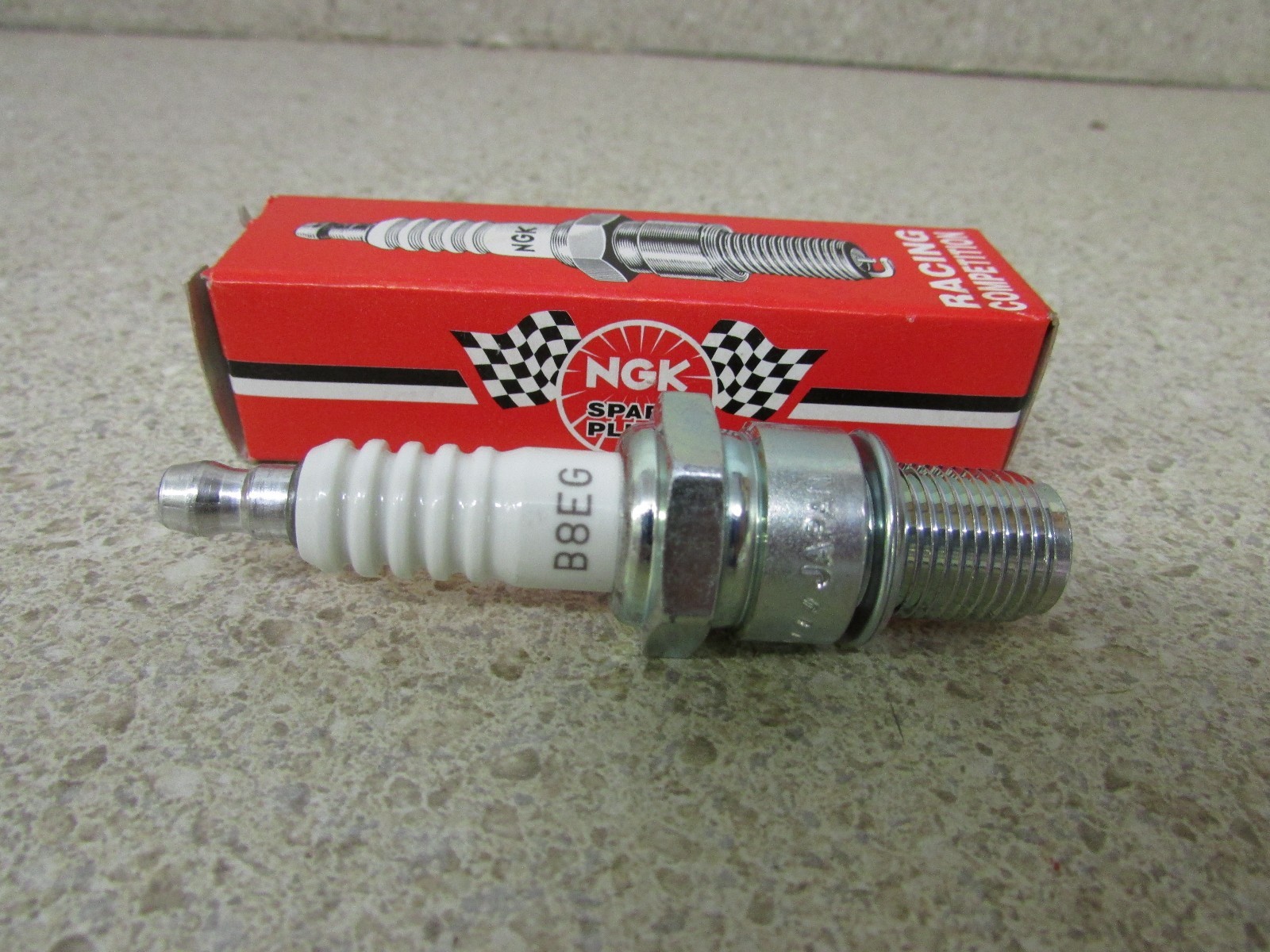 NGK Spark Plug 91-97 YAMAHA WR250 WR 250 83-04 KAWASAKI KX500 KX 500 B8EG
