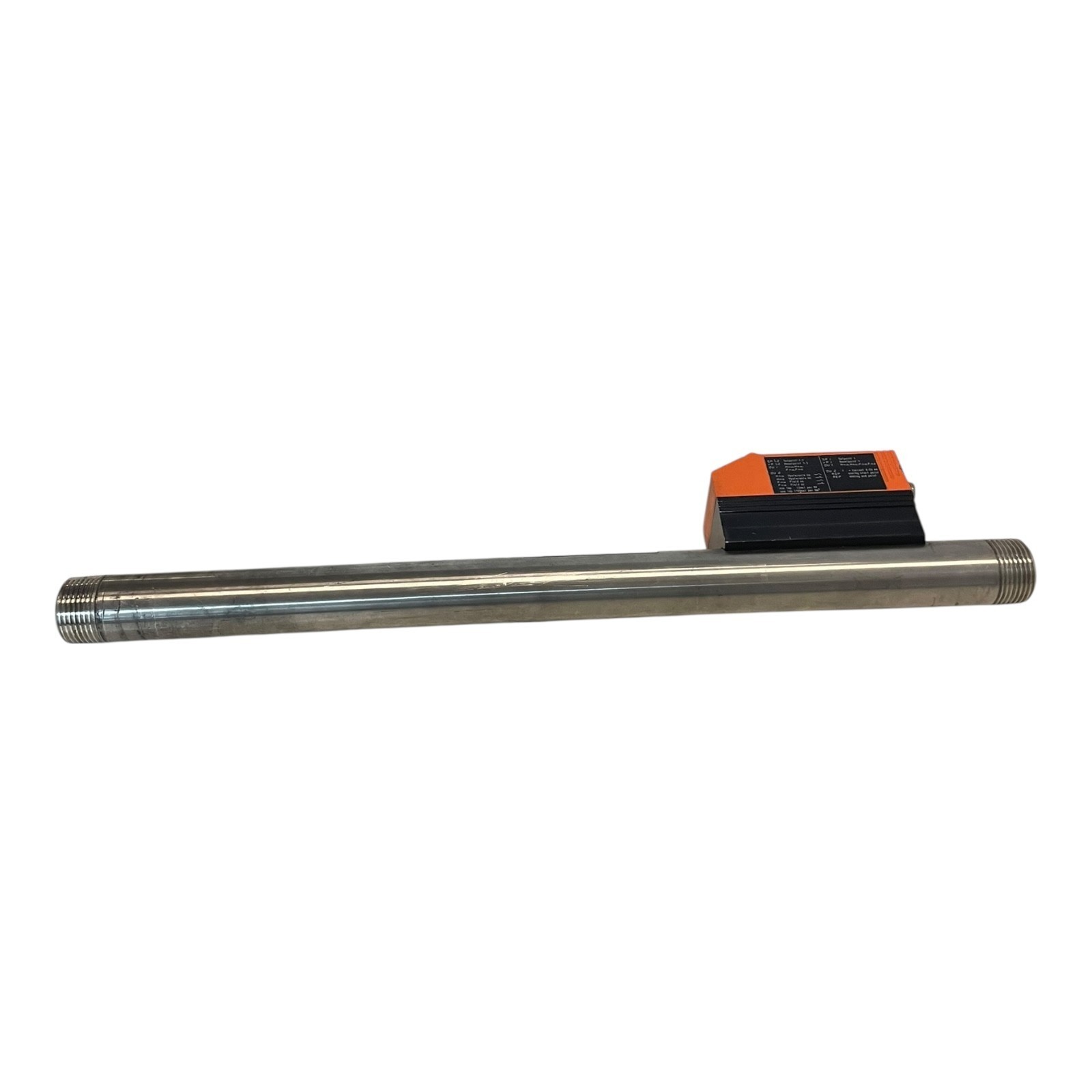 IFM Flow Sensor With Display SD8000 M12, 19-30V DC, IP65 Industry