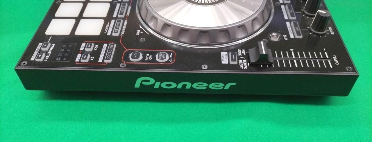 Pioneer DDJ-SR 2-Channel 4-Deck DJ Controller for Serato Used Tested