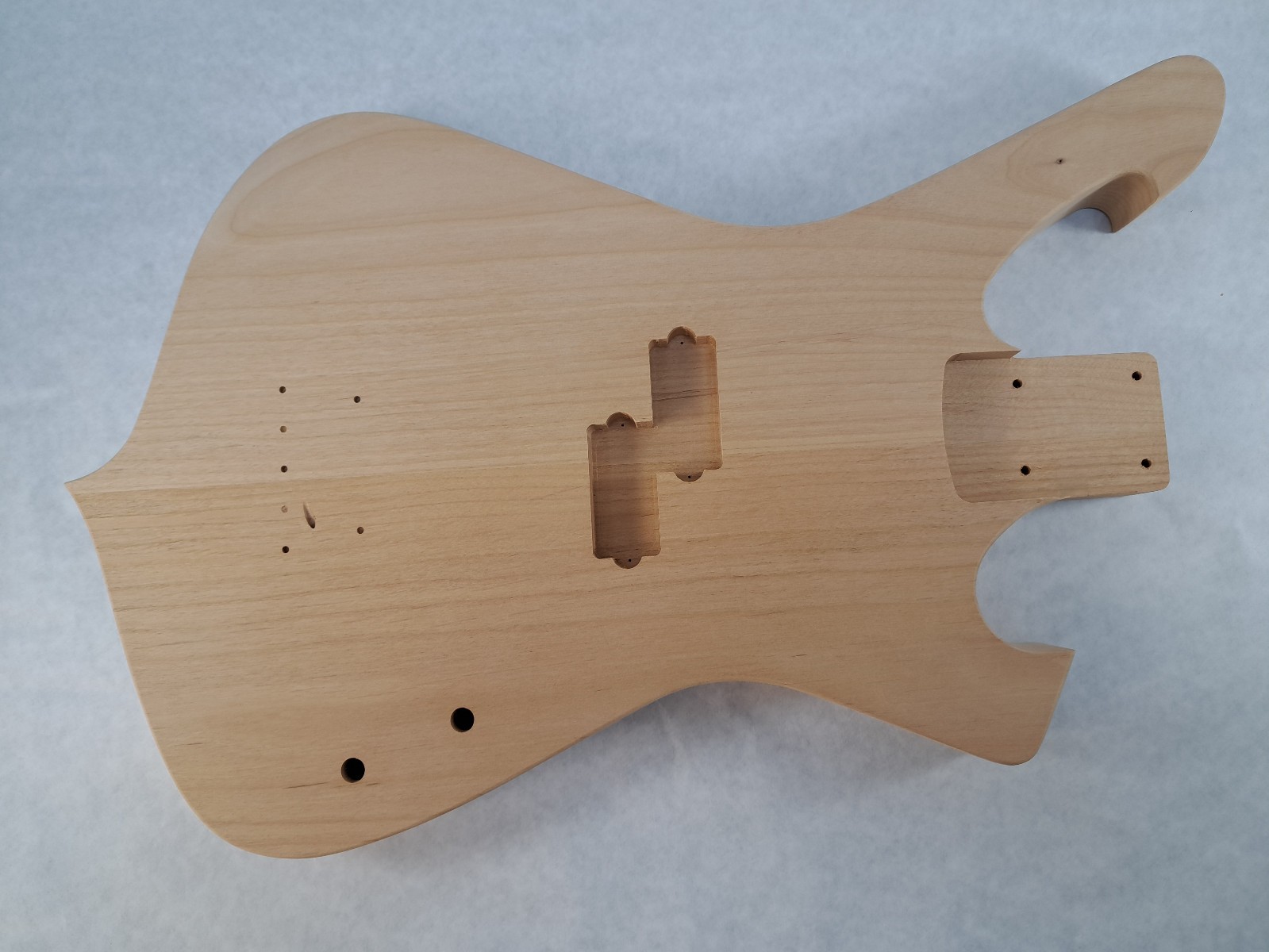 Unfinished Alder Fireman P bass guitar body - fits fender necks J2361