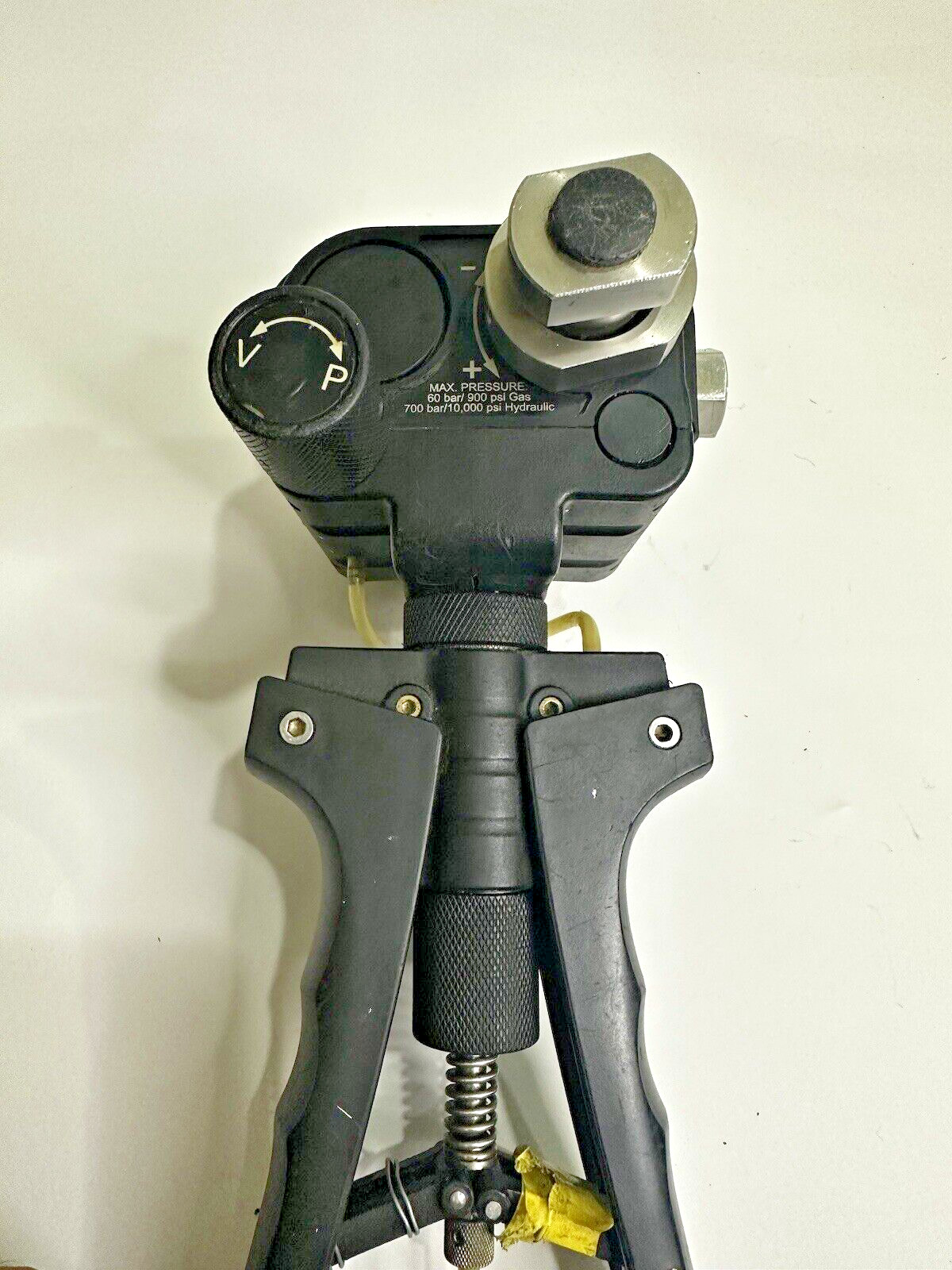 GE DRUCK PRESSURE GENERATING HAND PUMP