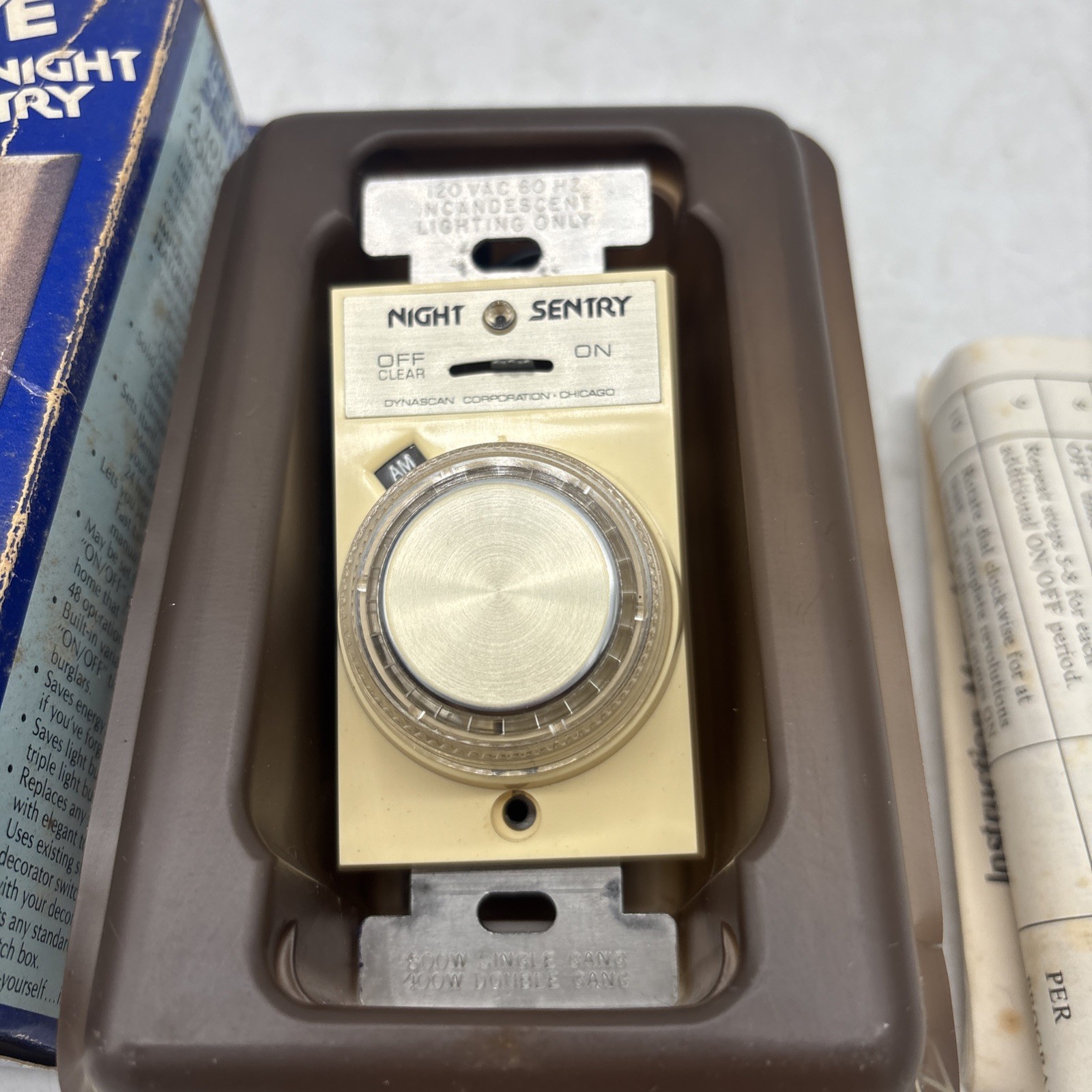 Dynascan NIGHT SENTRY Timed Light Control WT-341 - New, Open Box