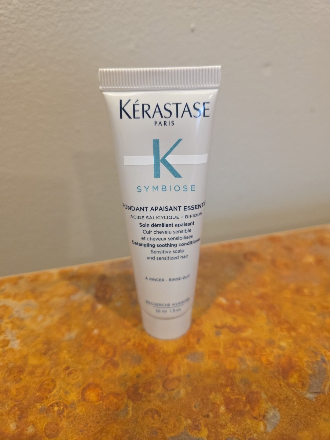 Kerastase K Symbiose Fondant Apaisant Essentiel Detangling Conditioner 1oz /30ml