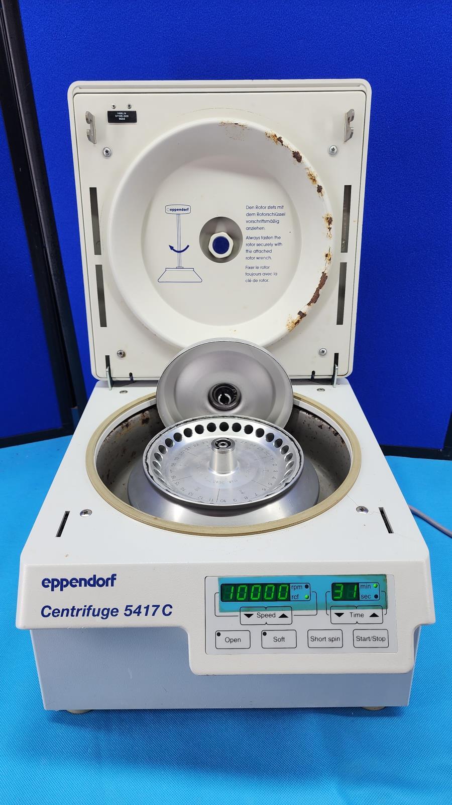 Eppendorf 5417C 5417-C Benchtop Lab Centrifuge w/ 45-30-11 14,000RPM Rotor + Lid