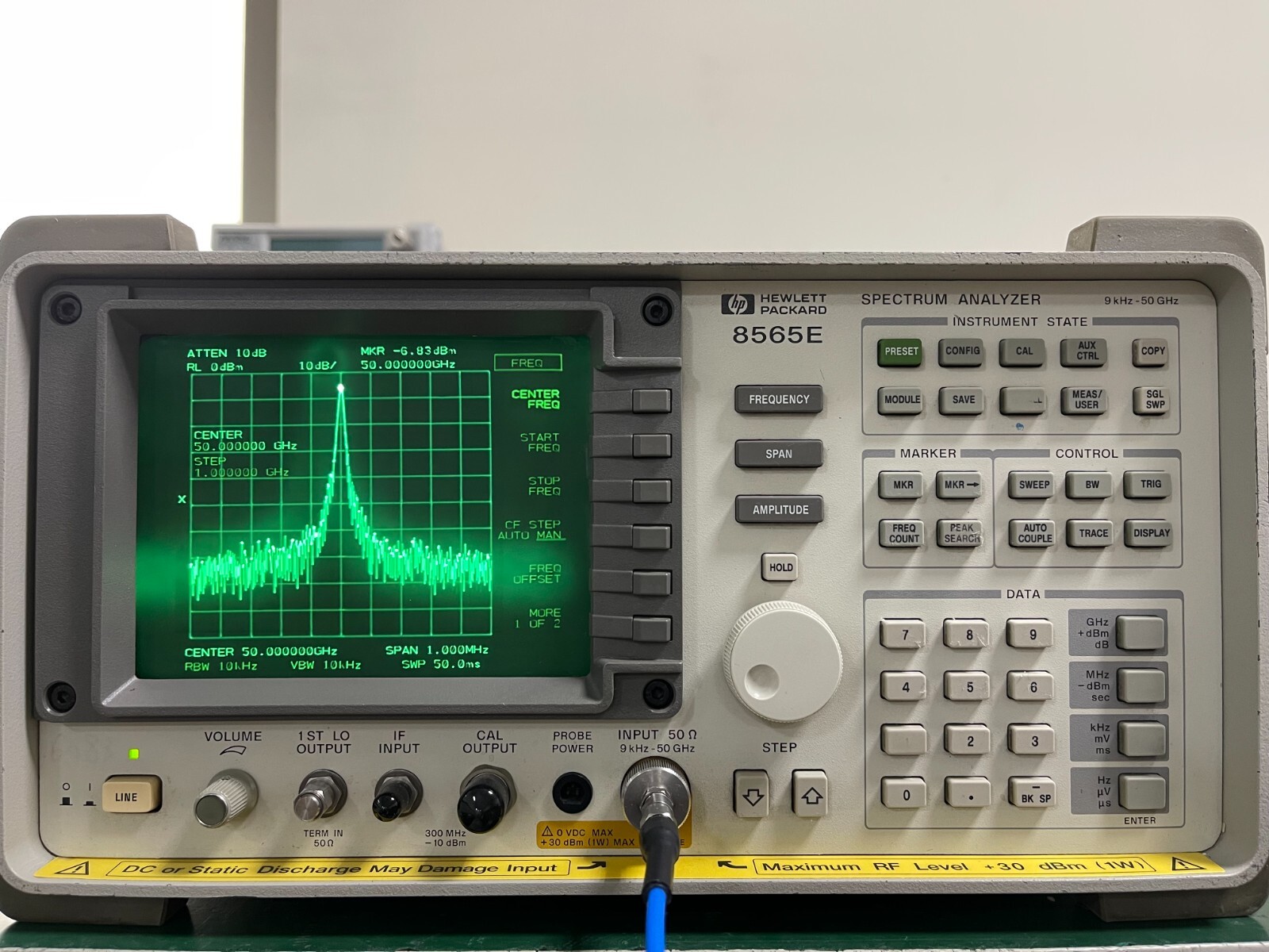 Agilent Keysight 8565E 9KHz - 50GHz Spectrum Analyzer w/ 85620A module_1299