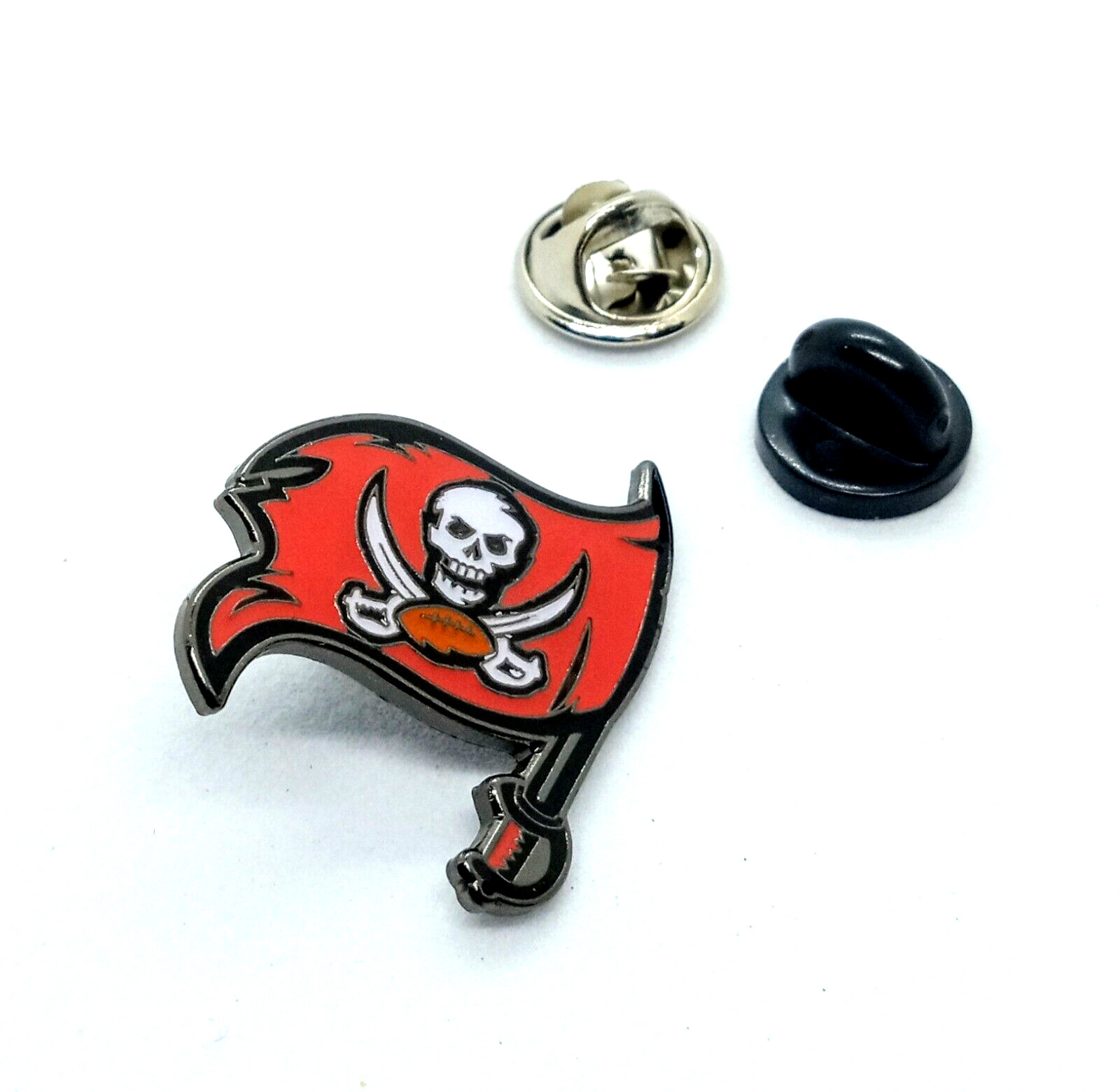 TAMPA BAY BUCCANEERS PIN Football NFL Team Buccs Gift Enamel Hat Lapel Brooch